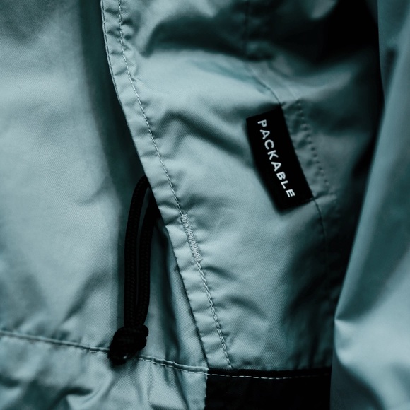 Columbia Packable Jacket - Picture 6 of 8